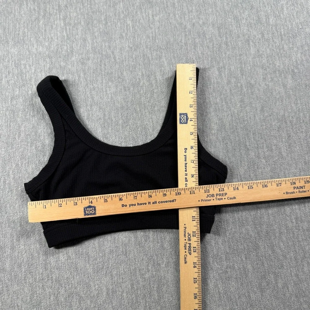 Alo Yoga Sports Bra Womens M Black Ribbed Seamless Scoop Neck Workout Crop Top
